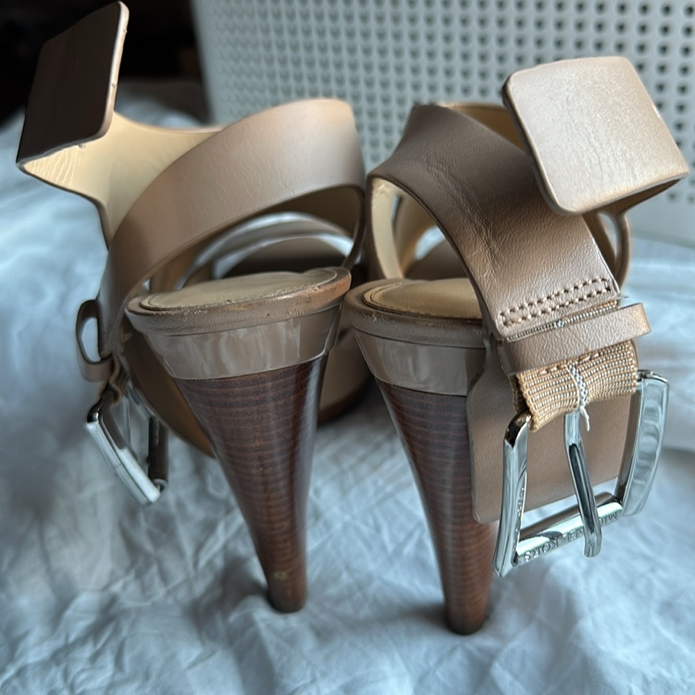 Michael Kors sandals - Picture 3 of 5